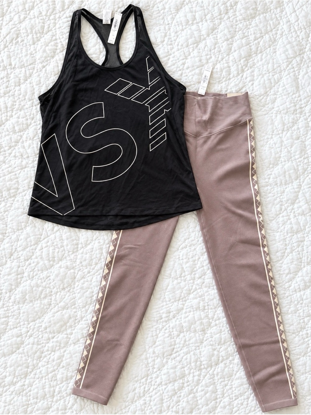 Victoria’s Secret Sport VSX Activewear Set Size L NWT Tank Top & Leggings
